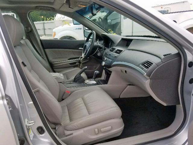 1HGCP36828A021981 - 2008 HONDA ACCORD EXL SILVER photo 5