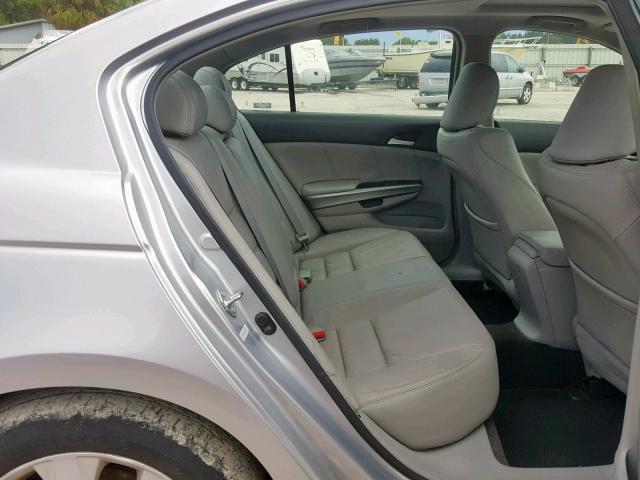 1HGCP36828A021981 - 2008 HONDA ACCORD EXL SILVER photo 6