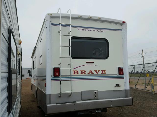 5B4LP37J0Y3320430 - 2000 WINNEBAGO BRAVE SE WHITE photo 3