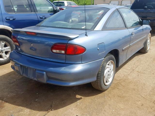 3G1JC1249XS817948 - 1999 CHEVROLET CAVALIER B BLUE photo 4