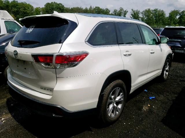 5TDJKRFH1FS146865 - 2015 TOYOTA HIGHLANDER WHITE photo 4