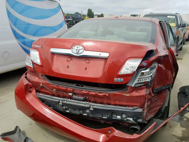 4T1BB3EK0AU115606 - 2010 TOYOTA CAMRY HYBR RED photo 4