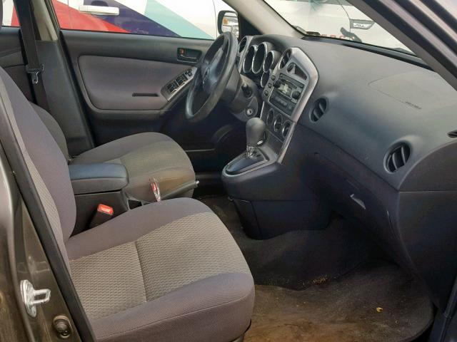 2T1KR32E15C458863 - 2005 TOYOTA MATRIX 灰色 照片 5