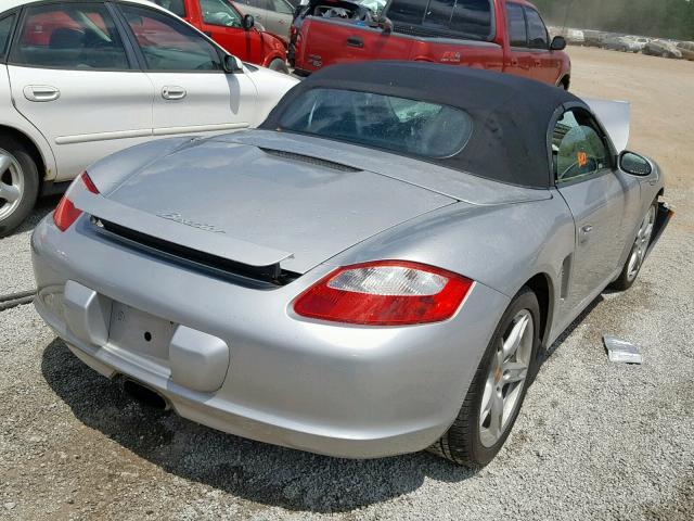 WP0CA29875U712505 - 2005 PORSCHE BOXSTER SILVER photo 4