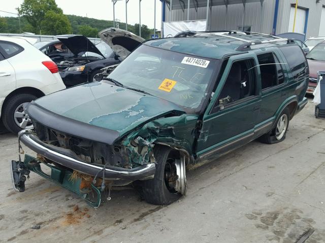 1GNDT13W5XK147046 - 1999 CHEVROLET BLAZER GREEN photo 9