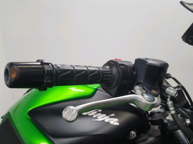 JKAEXEF12FDA19632 - 2015 KAWASAKI EX650 F GREEN photo 10