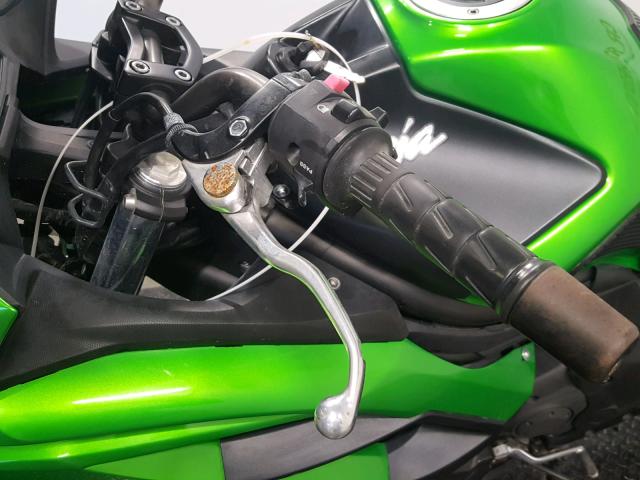 JKAEXEF12FDA19632 - 2015 KAWASAKI EX650 F GREEN photo 18