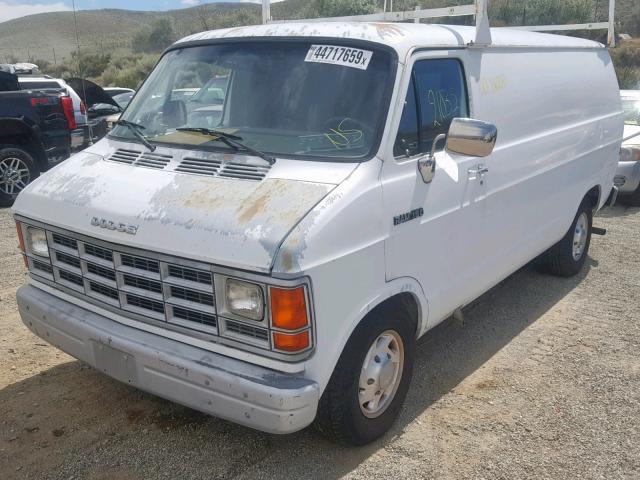 2B7GB11Y4PK523484 - 1993 DODGE RAM VAN B1 WHITE photo 2