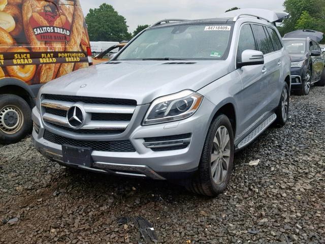 4JGDF7CE7DA137738 - 2013 MERCEDES-BENZ GL 450 4MA SILVER photo 2