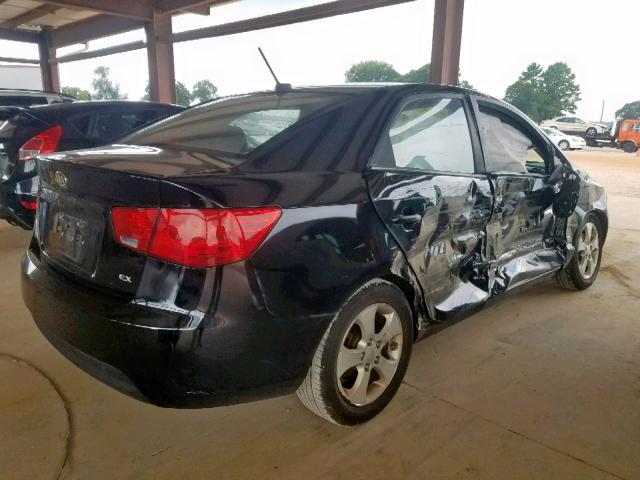 KNAFU4A21A5062871 - 2010 KIA FORTE EX BLACK photo 4