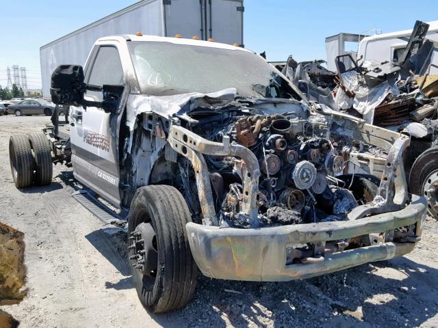 1FDUF5GT1HEC98789 - 2017 FORD F550 SUPER WHITE photo 1