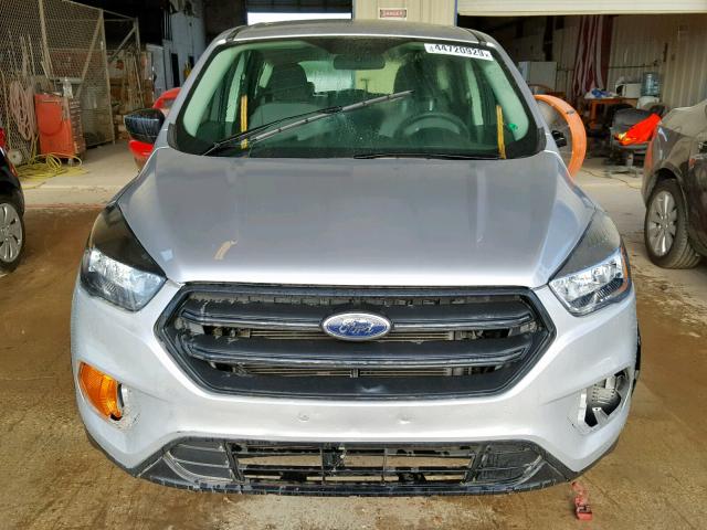 1FMCU0F75JUA17193 - 2018 FORD ESCAPE S SILVER photo 9