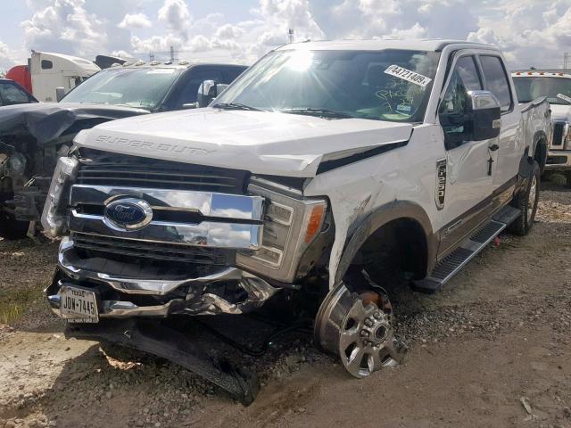 1FT7W2BTXHED30789 - 2017 FORD F250 SUPER WHITE photo 2