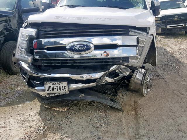 1FT7W2BTXHED30789 - 2017 FORD F250 SUPER WHITE photo 9