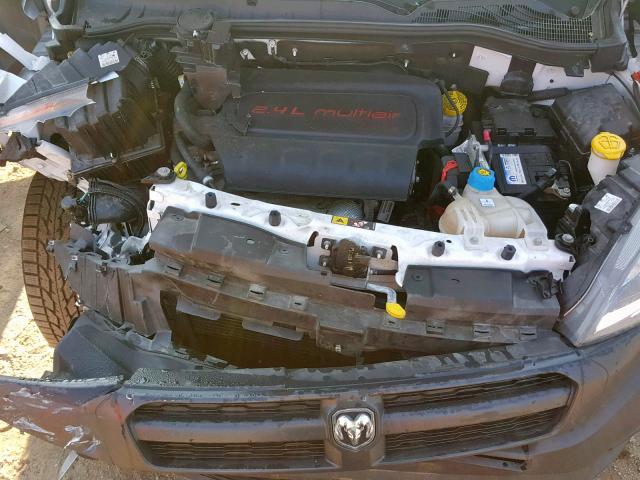 ZFBERFATXG6B37936 - 2016 RAM PROMASTER 白色 照片 7