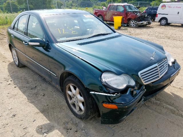 WDBRF61J42F185555 - 2002 MERCEDES-BENZ C 240 GREEN photo 1