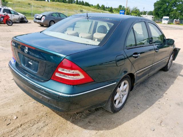 WDBRF61J42F185555 - 2002 MERCEDES-BENZ C 240 GREEN photo 4