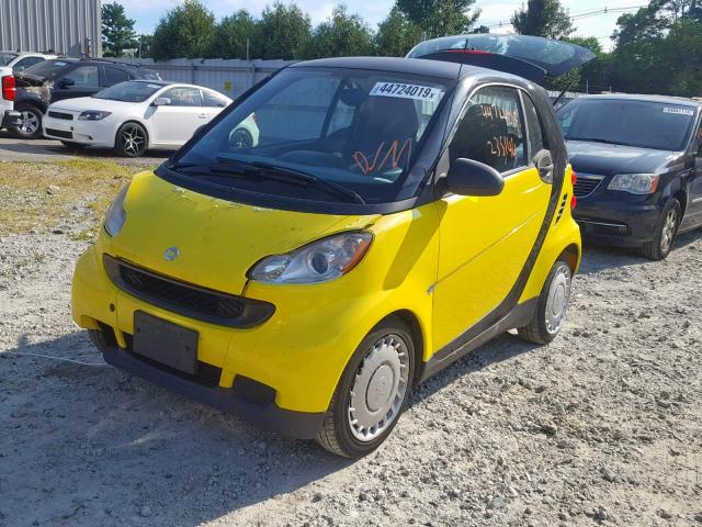 WMEEJ31X18K129981 - 2008 SMART FORTWO YELLOW photo 2