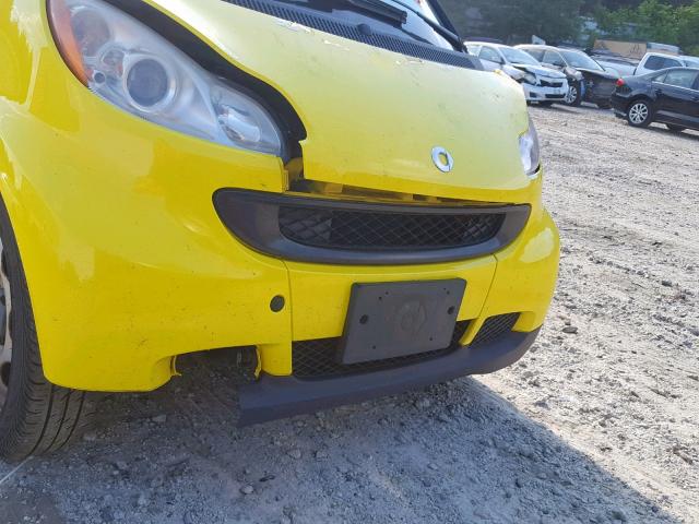 WMEEJ31X18K129981 - 2008 SMART FORTWO YELLOW photo 9