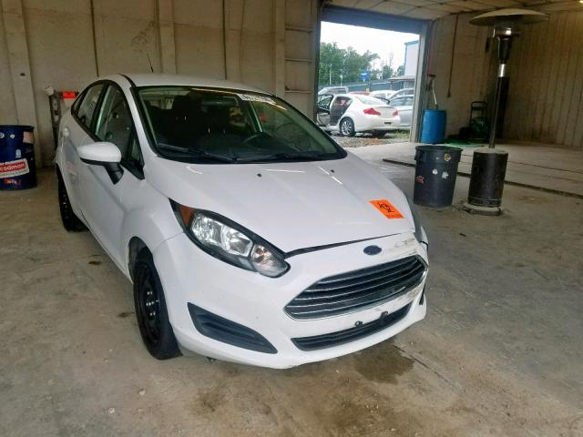 3FADP4AJ5FM104474 - 2015 FORD FIESTA S WHITE photo 1