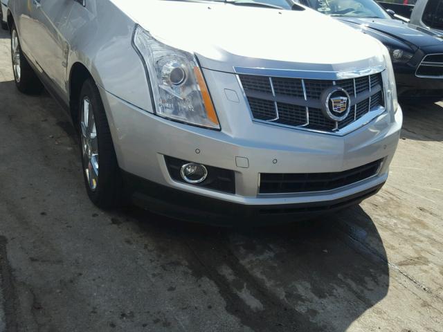 3GYFNBEY0BS601193 - 2011 CADILLAC SRX PERFOR SILVER photo 9