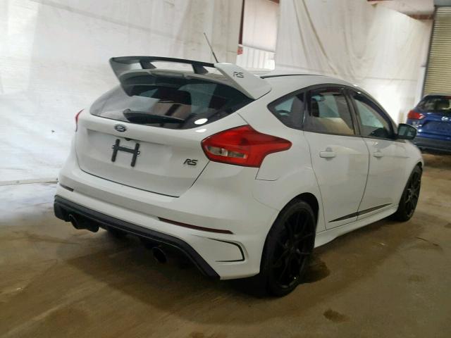 WF0DP3TH8G4114957 - 2016 FORD FOCUS RS WHITE photo 4