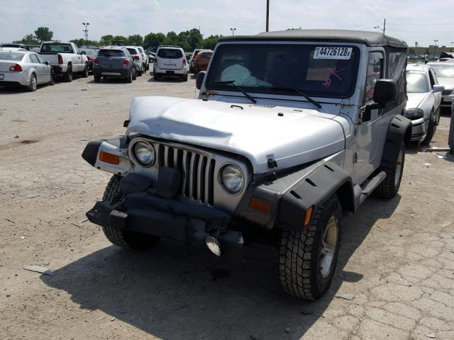 1J4FA49S54P793287 - 2004 JEEP WRANGLER / SILVER photo 2