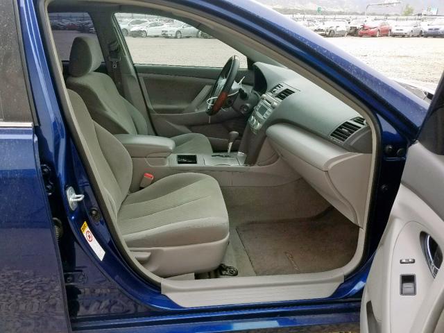 JTNBE46K773124524 - 2007 TOYOTA CAMRY NEW BLUE photo 5