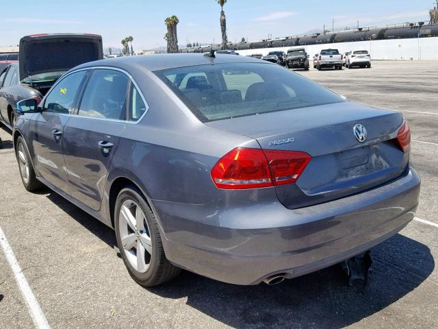 1VWBP7A31DC106237 - 2013 VOLKSWAGEN PASSAT SE GRAY photo 3