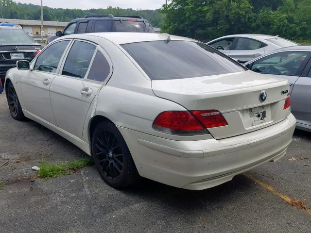 WBAHL83566DT06943 - 2006 BMW 750 I WHITE photo 3