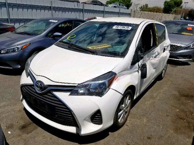 VNKKTUD37HA072399 - 2017 TOYOTA YARIS L WHITE photo 2