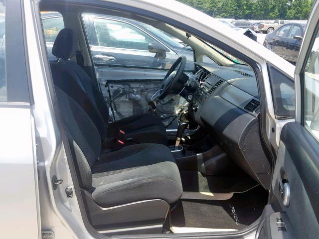 3N1BC1CP6BL508741 - 2011 NISSAN VERSA S SILVER photo 5