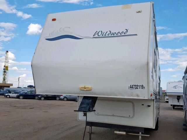 4X4FWDK2XC032871 - 1999 MISC WILDWOOD თეთრი ფოტო 2