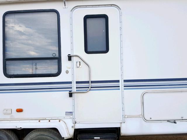 4X4FWDK2XC032871 - 1999 MISC WILDWOOD თეთრი ფოტო 5