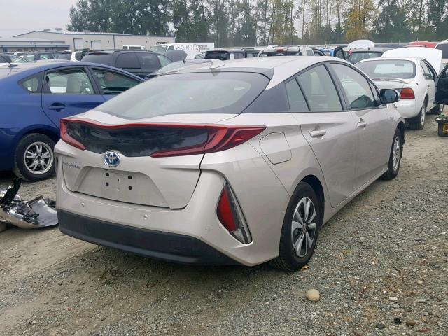 JTDKARFP8H3059127 - 2017 TOYOTA PRIUS PRIM 银色 照片 4