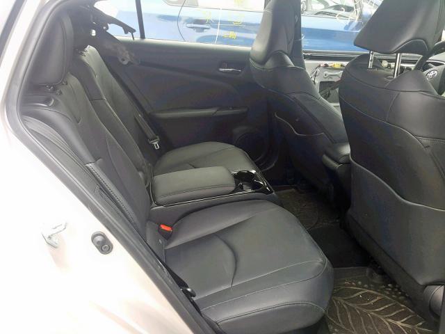 JTDKARFP8H3059127 - 2017 TOYOTA PRIUS PRIM 银色 照片 6