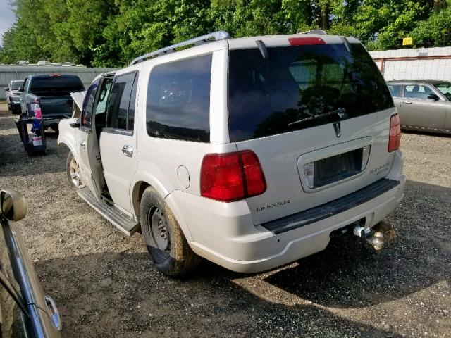 5LMFU27556LJ29623 - 2006 LINCOLN NAVIGATOR أبيض صورة 3