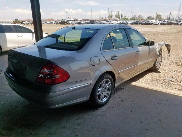 WDBUF65J44A442525 - 2004 MERCEDES-BENZ E 320 GRAY photo 4