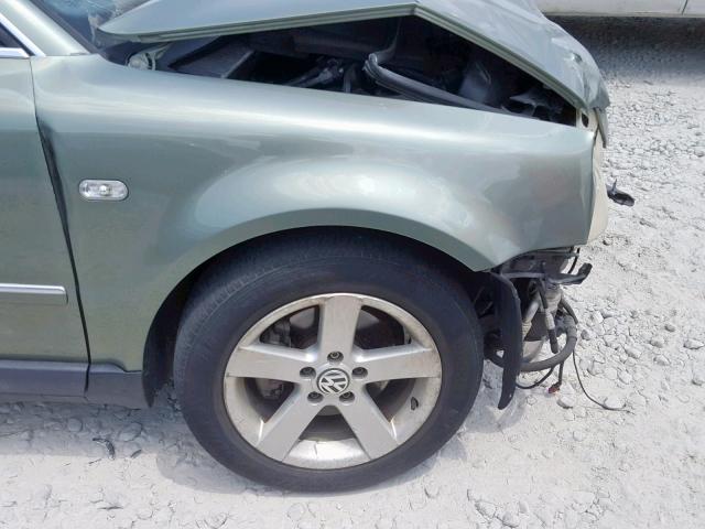WVWRH63B14P091860 - 2004 VOLKSWAGEN PASSAT GLX 绿色 照片 9