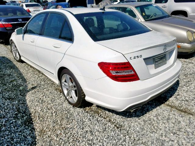 WDDGF4HB1DR266628 - 2013 MERCEDES-BENZ C 250 WHITE photo 3