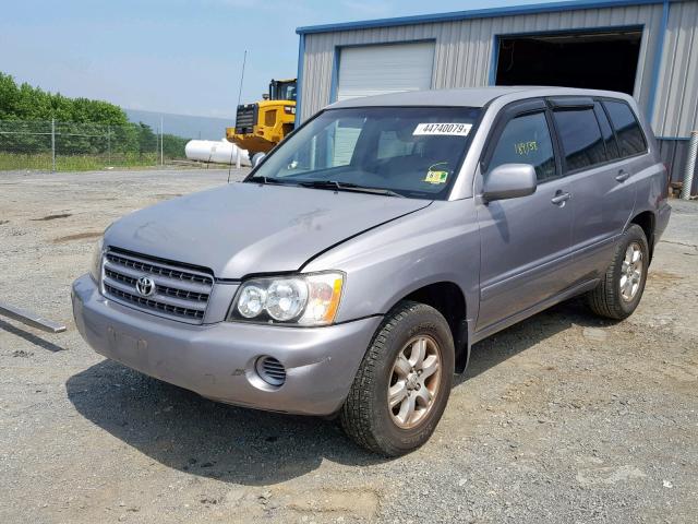 JTEGD21AX20038632 - 2002 TOYOTA HIGHLANDER GRAY photo 2