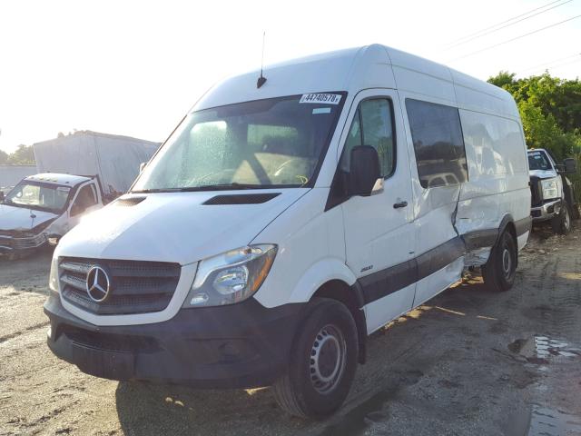 8BTPE8DD7GE126213 - 2016 MERCEDES-BENZ SPRINTER 2 WHITE photo 2