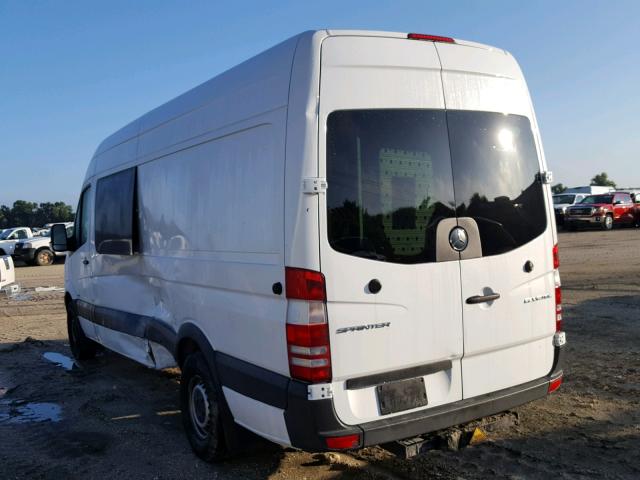 8BTPE8DD7GE126213 - 2016 MERCEDES-BENZ SPRINTER 2 WHITE photo 3