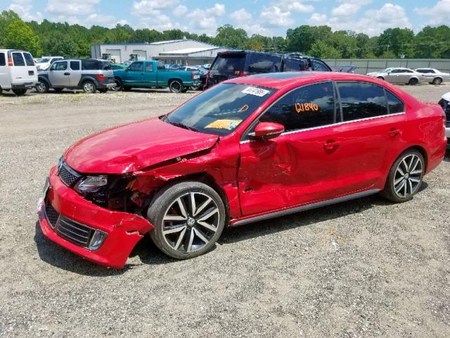 3VW467AJ1DM388310 - 2013 VOLKSWAGEN JETTA GLI RED photo 9