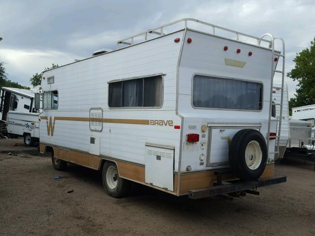 3212006225903 - 1972 WINNEBAGO MOTORHOME WHITE photo 3