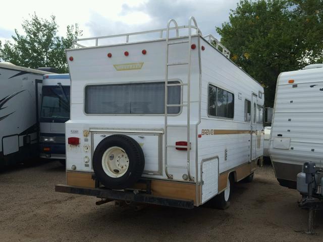 3212006225903 - 1972 WINNEBAGO MOTORHOME WHITE photo 4