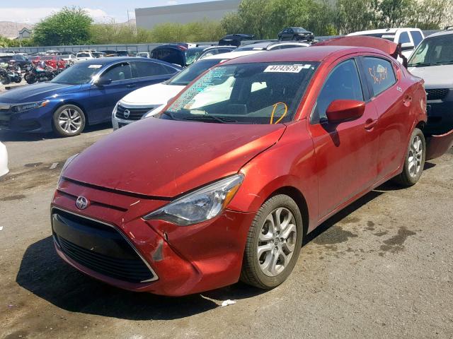 3MYDLBZV2GY101061 - 2016 TOYOTA SCION IA RED photo 2