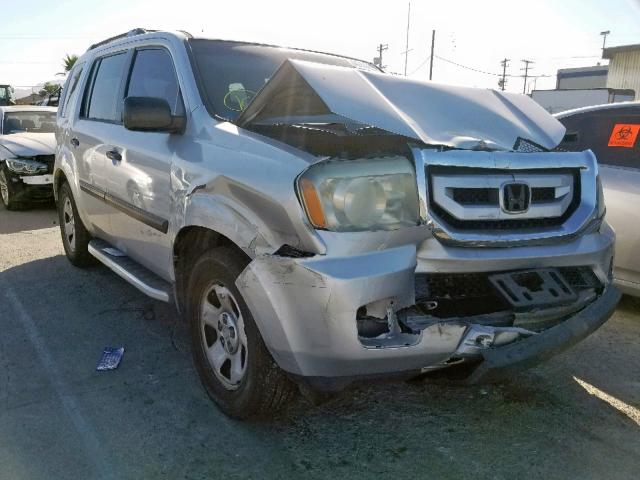 5FNYF38299B028273 - 2009 HONDA PILOT LX SILVER photo 1