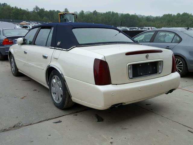 1G6KF5791YU222207 - 2000 CADILLAC DEVILLE DT CREAM photo 3