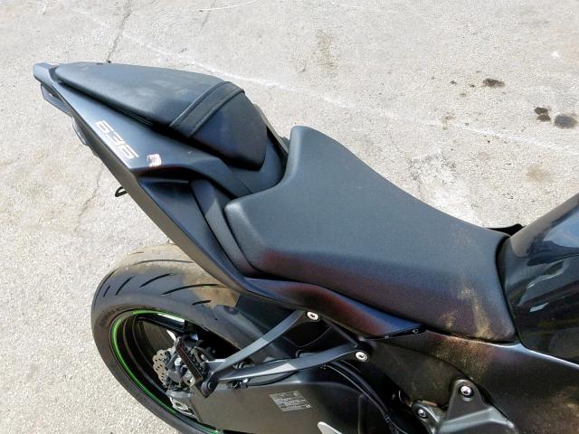 JKBZXJH19KA000555 - 2019 KAWASAKI ZX636 K BLACK photo 6